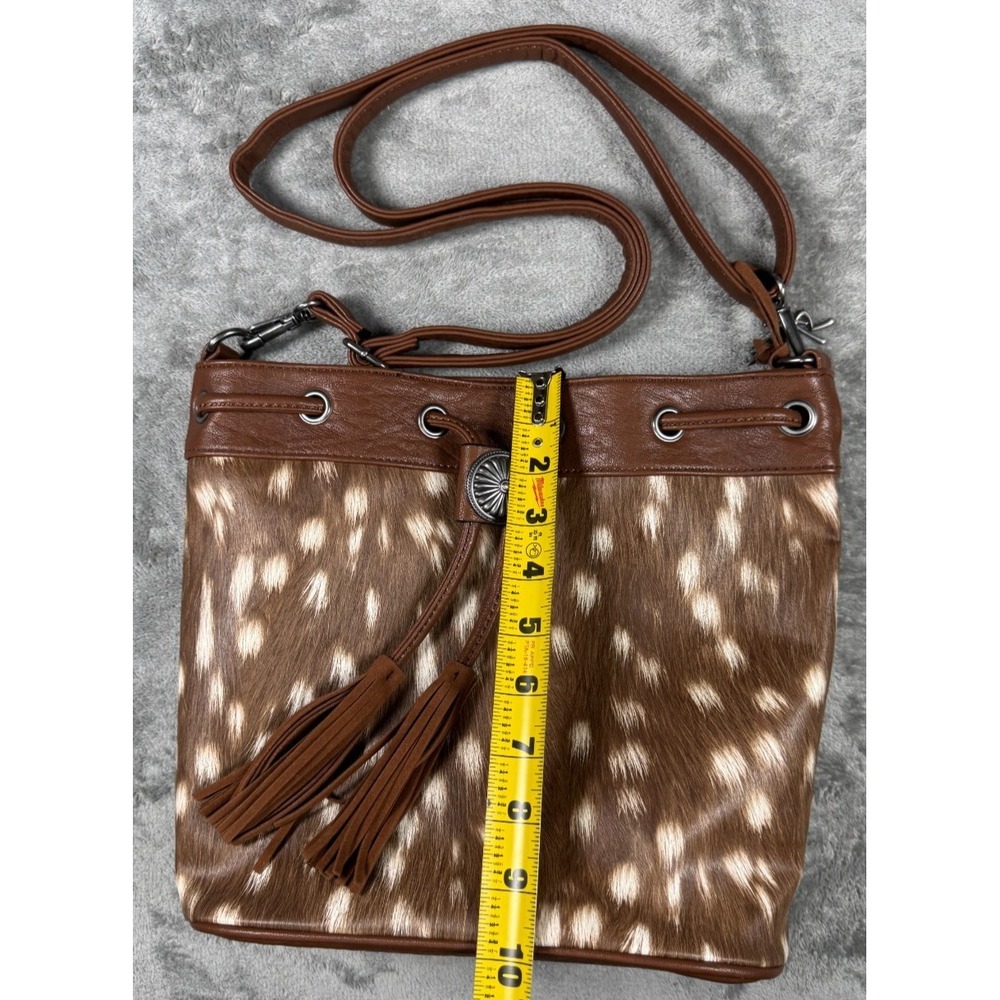 Angel Ranch Deer Print Concealed Carry Bucket Bag Brown Purse D330001102 - Picture 2 of 16